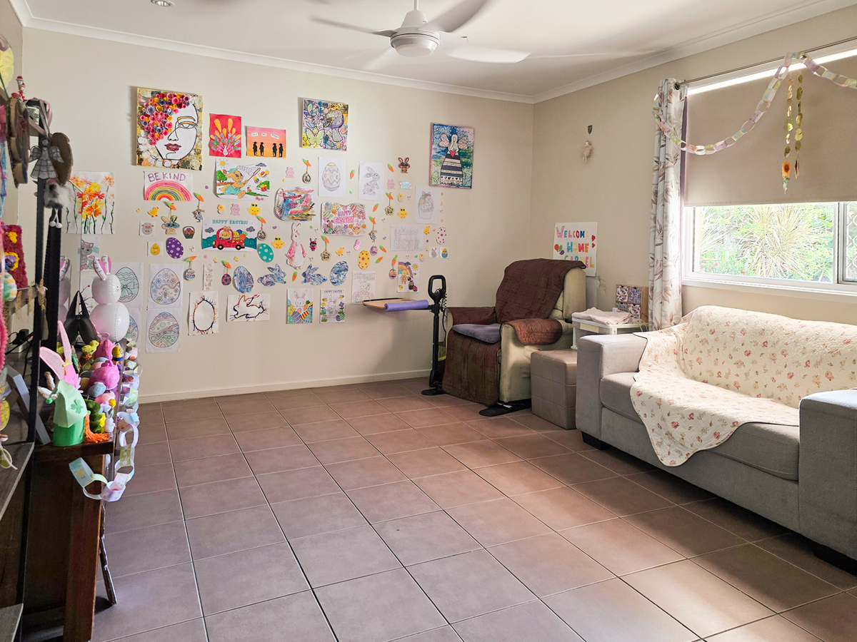 Another angle of the lounge room
