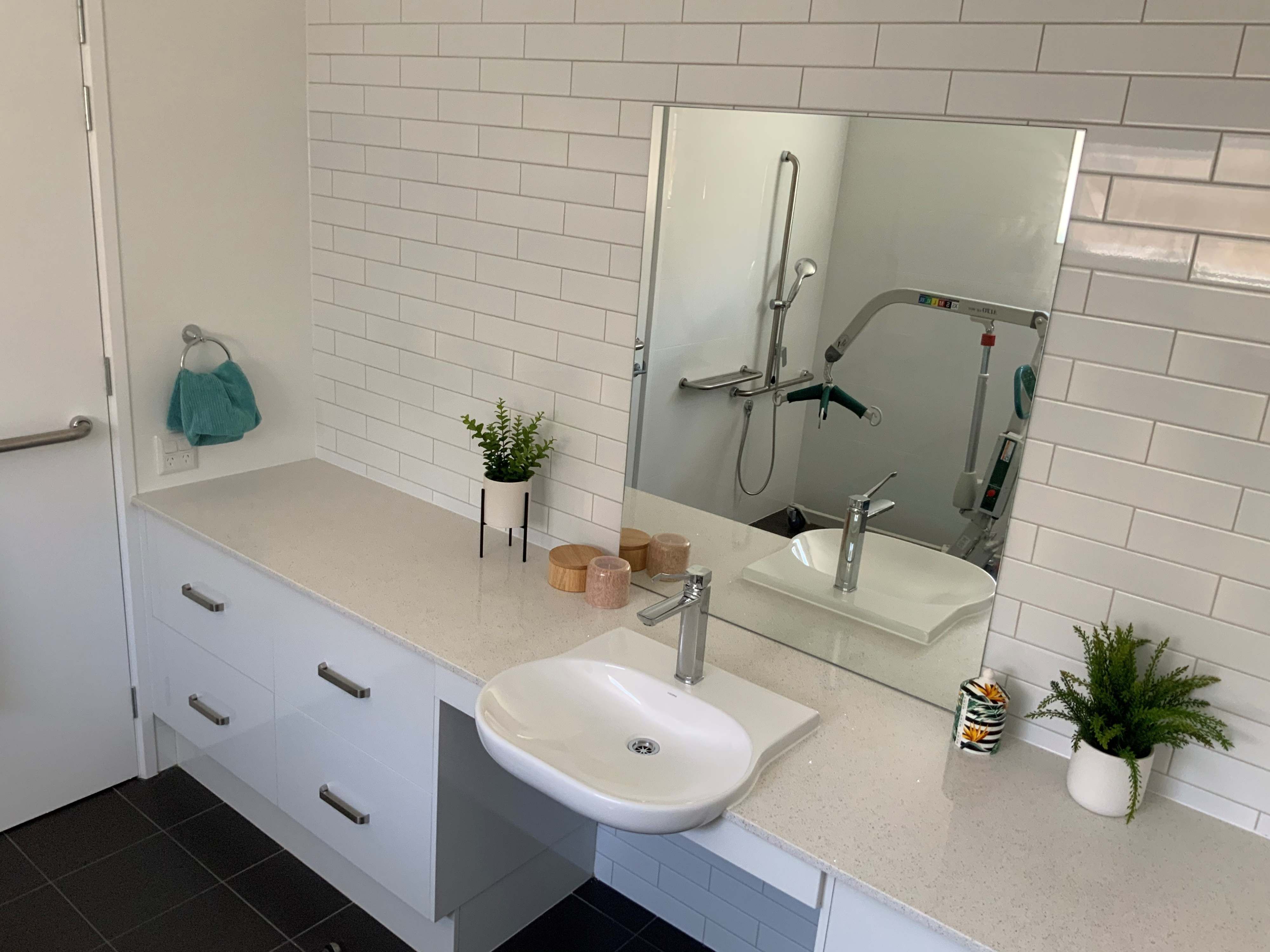 Image of the vanity in the bathroom